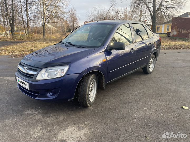 LADA Granta 1.6 МТ, 2013, 215 727 км