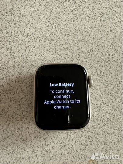 Apple watch se 40 mm starlight