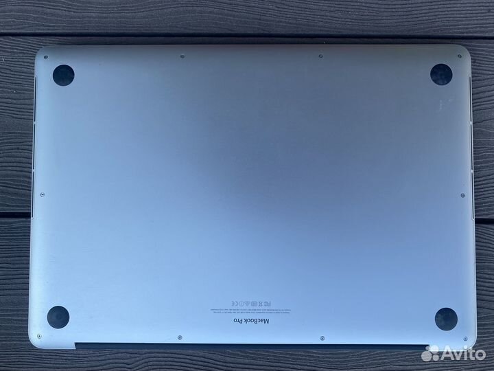 Apple MacBook Pro 15 2015 i7/16gb/256gb 76 циклов