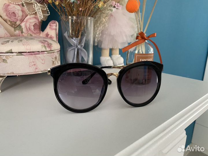 Солнцезащитные очки женские