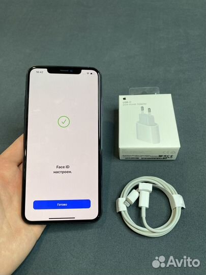 iPhone 11 Pro Max, 64 ГБ