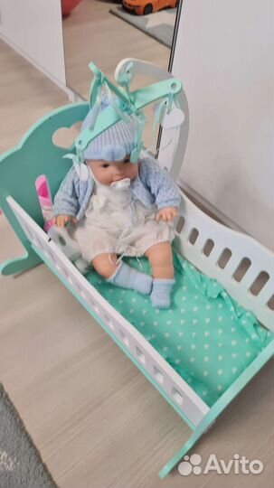 Кроватка с куклой