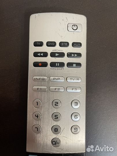 Пульт metz оригинал ду 032TZ3742