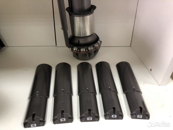 Направляюща(Рельса) Колбы Dyson v 10 v11