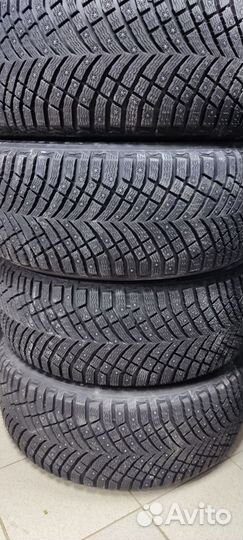 Michelin X-Ice North 4 SUV 285/40 R20