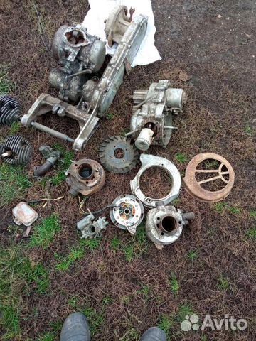 Запчасти на мотороллер вятка