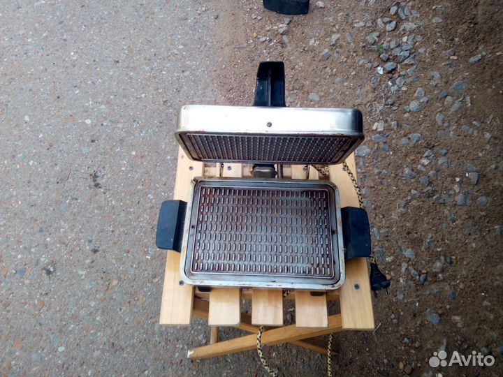 Электровафельница СССР советская