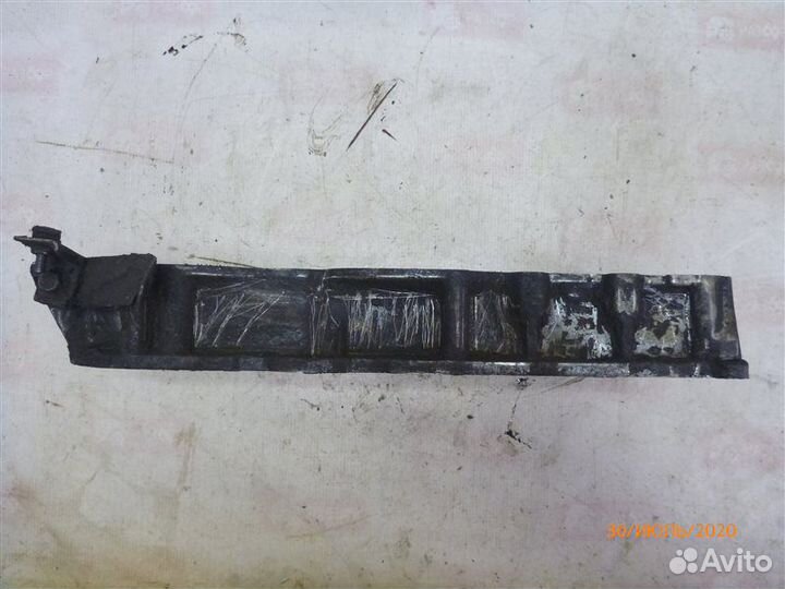 Поддон Mitsubishi Montero Sport K90 6G72 2001