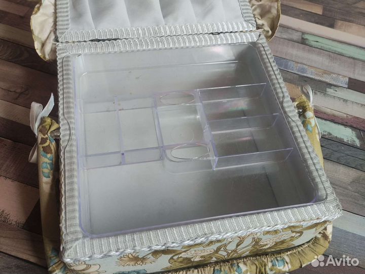 Шкатулка для рукоделия