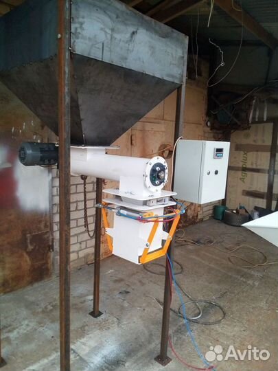 Дозатор весовой фасовщик затариватель шнековый