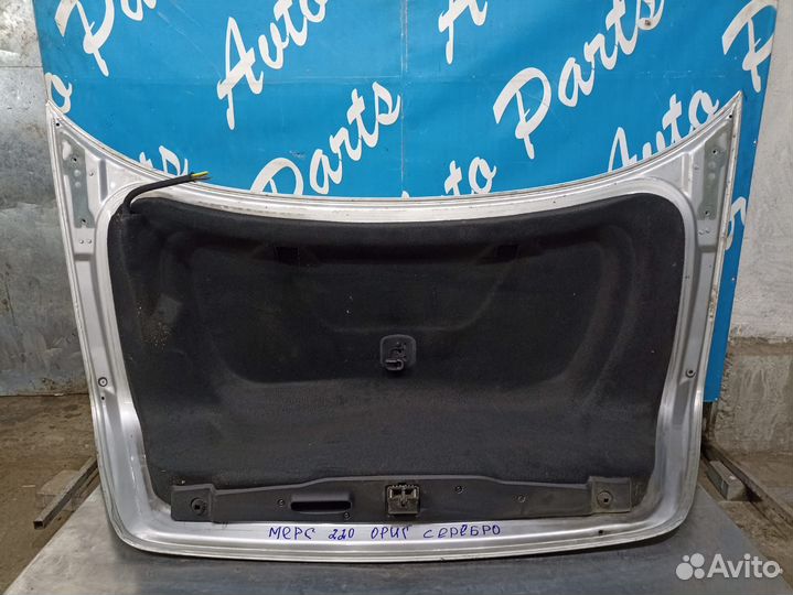 Мерседес S 220 крышка багажника с дефектом