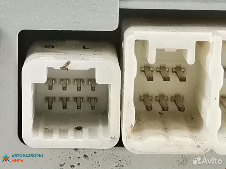 CD-чейнджер Lexus RX 2003