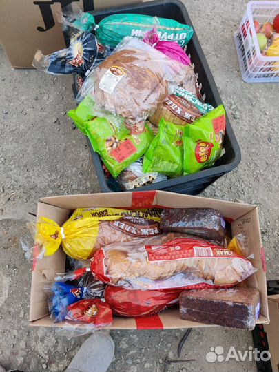 Хлеб мешками