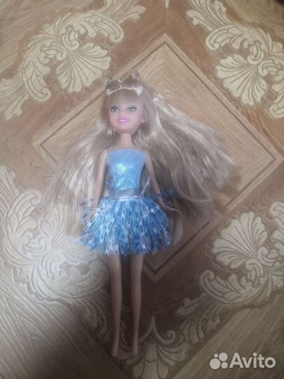 Кукла барби с одеждой