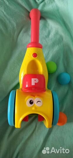 Каталка Playgo c летающими мячами