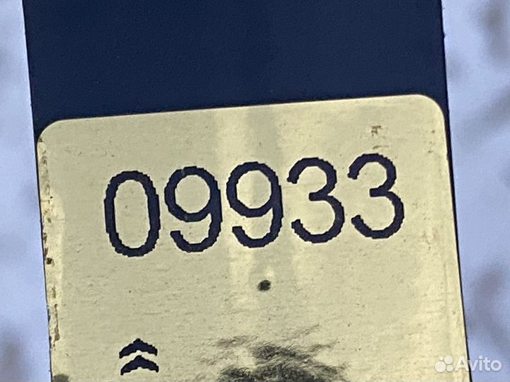 Mercedes W213 W238 уплотнитель моторного отсека LH