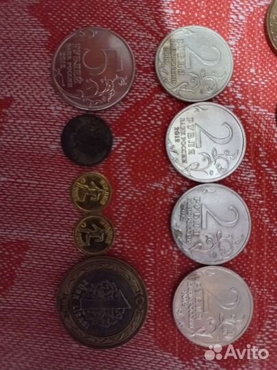 Коллекционные юбилейные редкие монеты 33шт