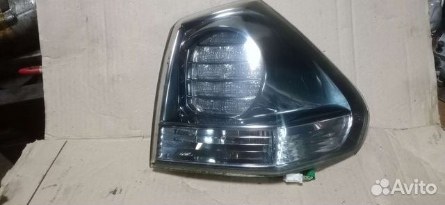 Фонарь задний правый диодный Lexus RX400h