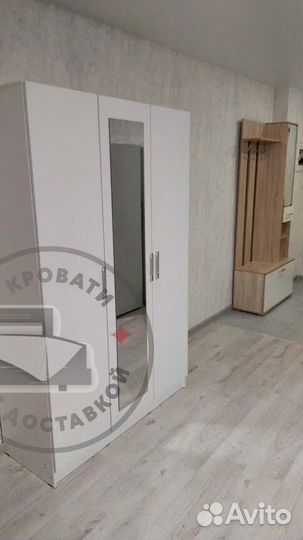 Шкаф распашной