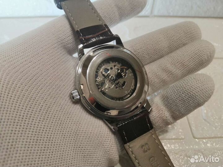 Часы мужские механические скелетоны