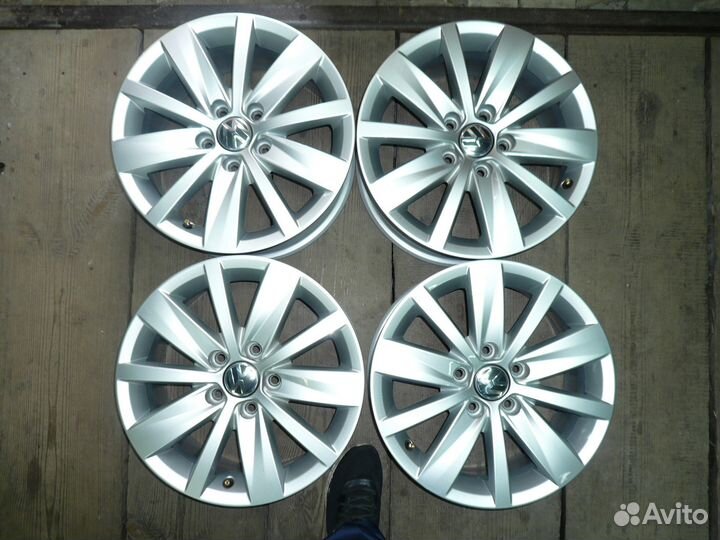 Литые оригинал Passat B7 Perugia R16 5x112