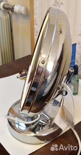 Зеркало косметическое с подсветкой