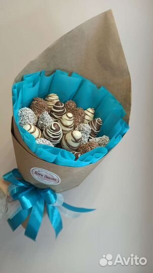 Букет съедобный из клубники