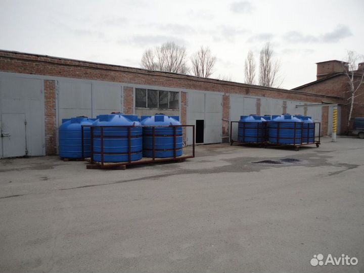 Бочки в обрешётке 2х5000