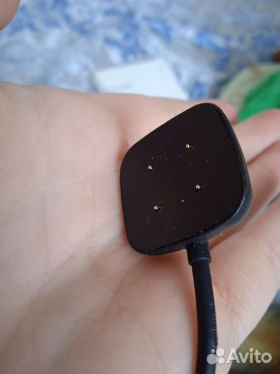 Зарядка для Fitbit Versa 4/3 Sense 2 (смарт часов)