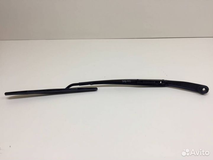 Поводок стеклоочистителя передний правый Kia K5 DL