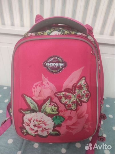 Школьный рюкзак
