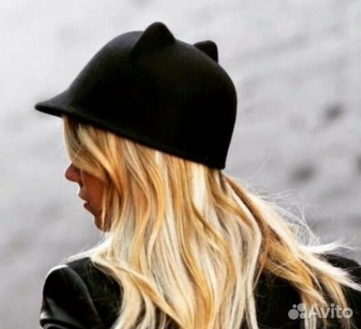 Шляпка с козырьком и ушками кота