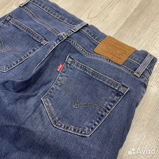 Джинсы Levis 511