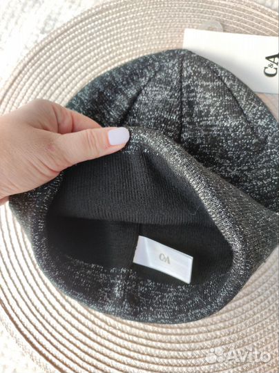 Шапка новая на девочку C&A 158-176