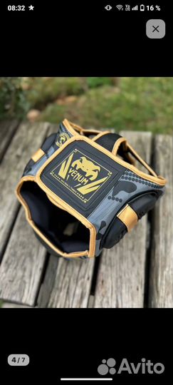 Боксерский шлем venum