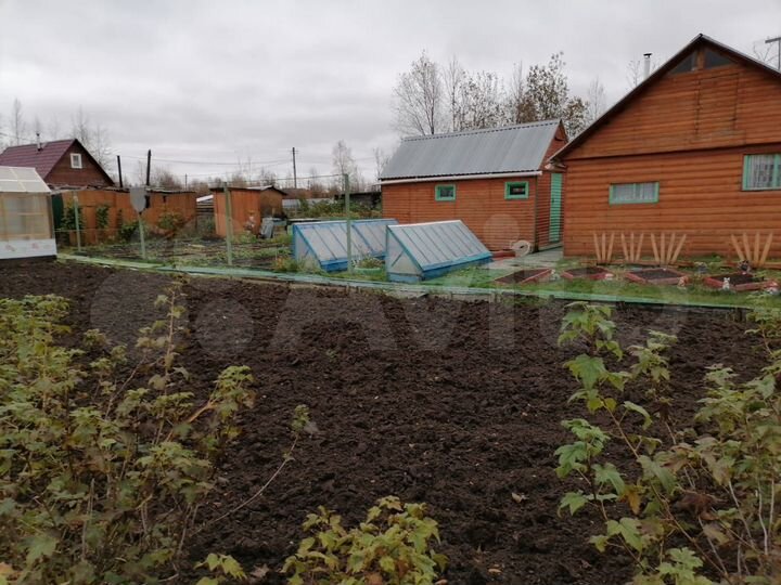 Дача 25 м² на участке 6 сот.