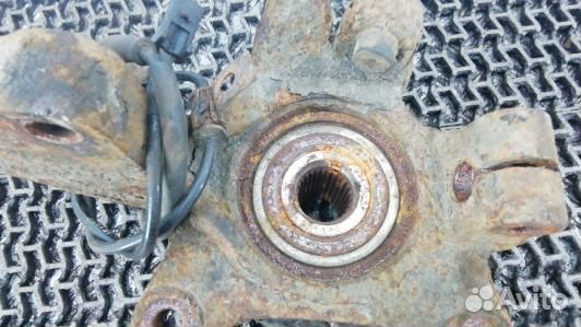 Ступица передняя правая hyundai santa FE 1 (ZML06N