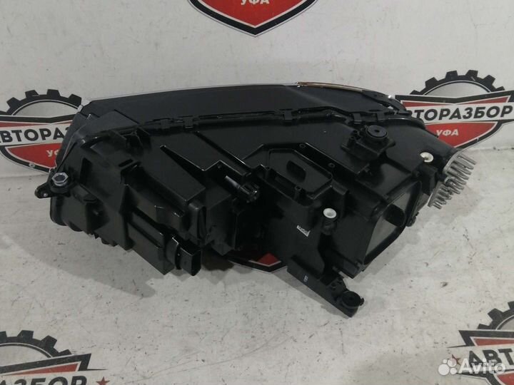 Фара передняя правая LED Volkswagen Tiguan 2 17-20