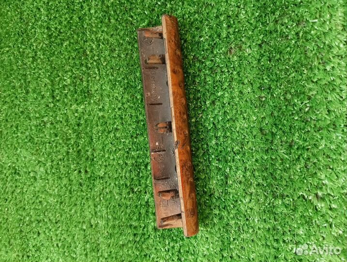 Накладка ручки передней левой двери VW passat b5