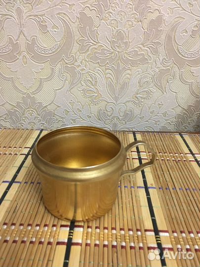 Чайная посуда, кружки, подстаканники