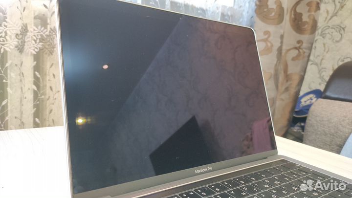 Apple macbook pro 13 2018