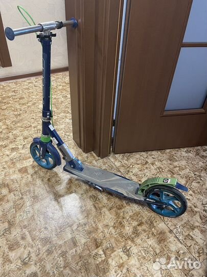 Самокат Roces 200