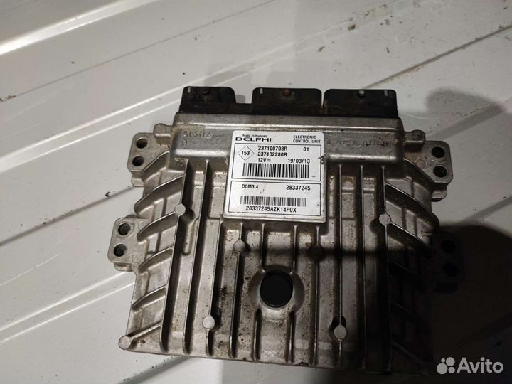 Блок управления двигателем Renault Duster Logan
