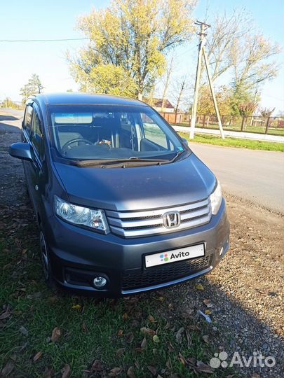 Honda Freed 1.5 CVT, 2012, 200 000 км
