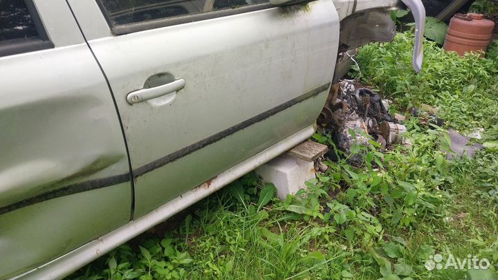 Дверь на skoda octavia