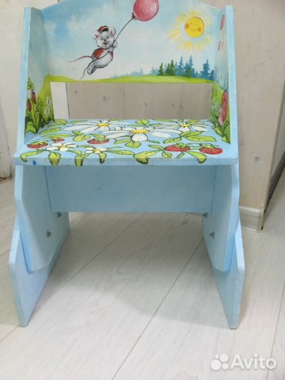 Стул детский расписанный