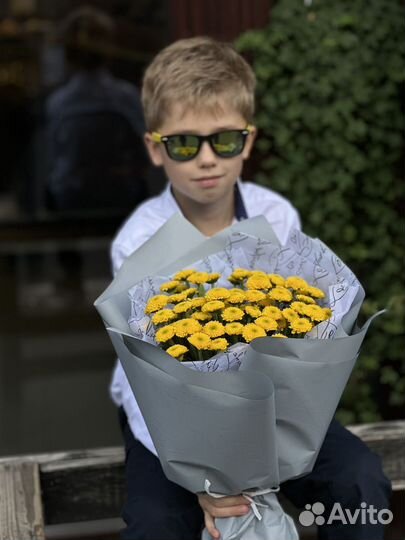 Букет из яркой сантини