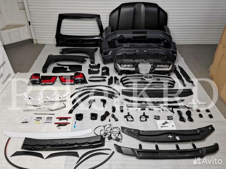 Рестайлинг Toyota Land Cruiser 200 в 300 модель F7