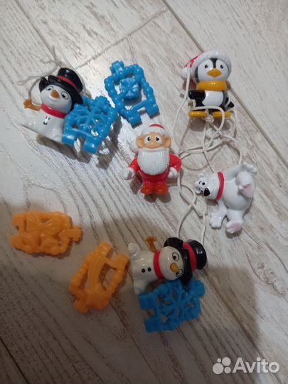 Игрушки Киндер разных серий