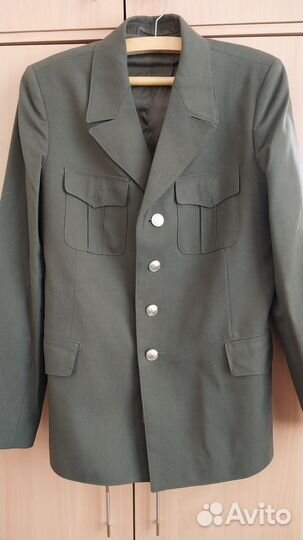 Китель, пальто демисезонное